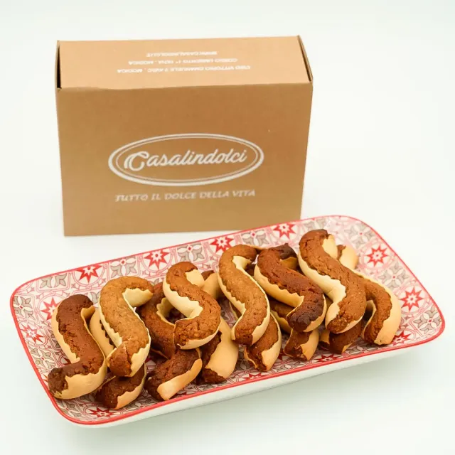 Casalindolci Nucatoli biscotti mandorla spezie e cacao