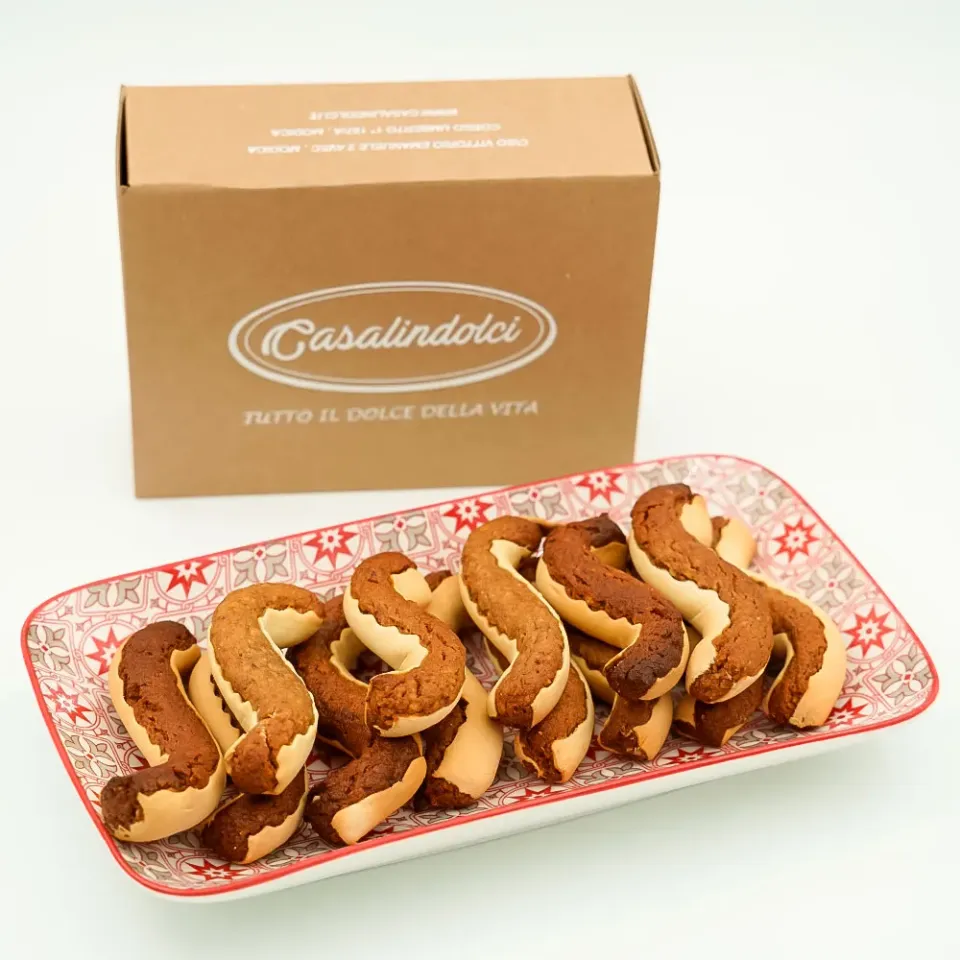 Casalindolci Nucatoli biscotti mandorla spezie e cacao