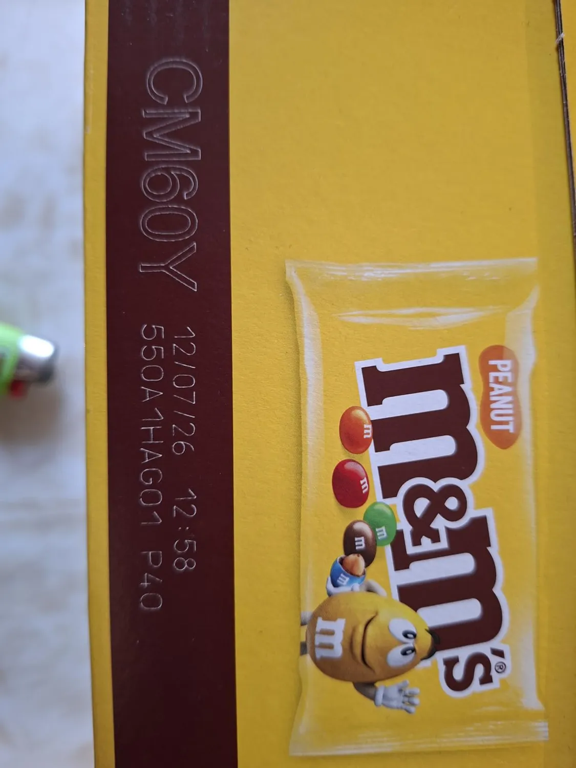 M&M's Peanut confetti cioccolato arachidi 24x45g